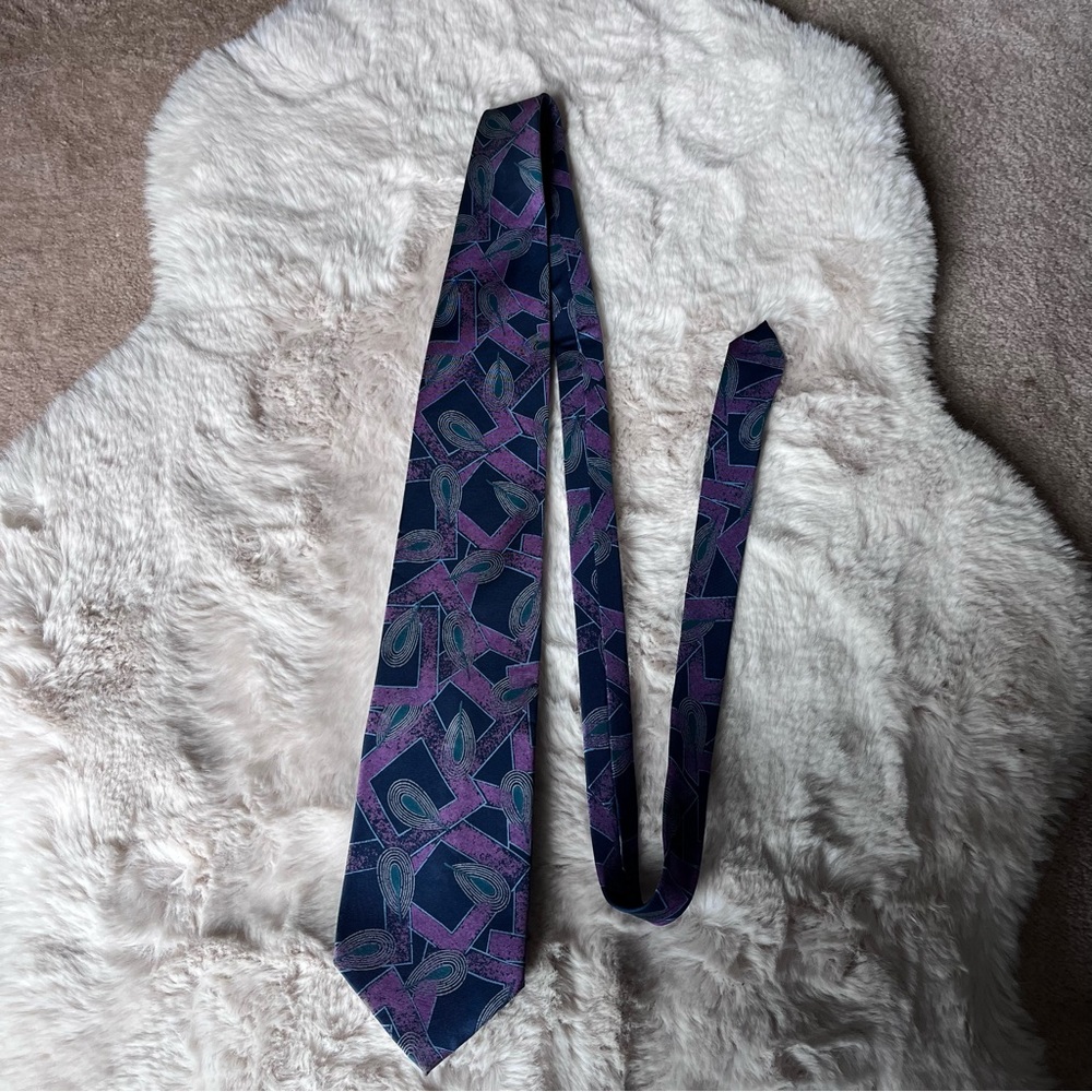 100% Silk Retro Tie